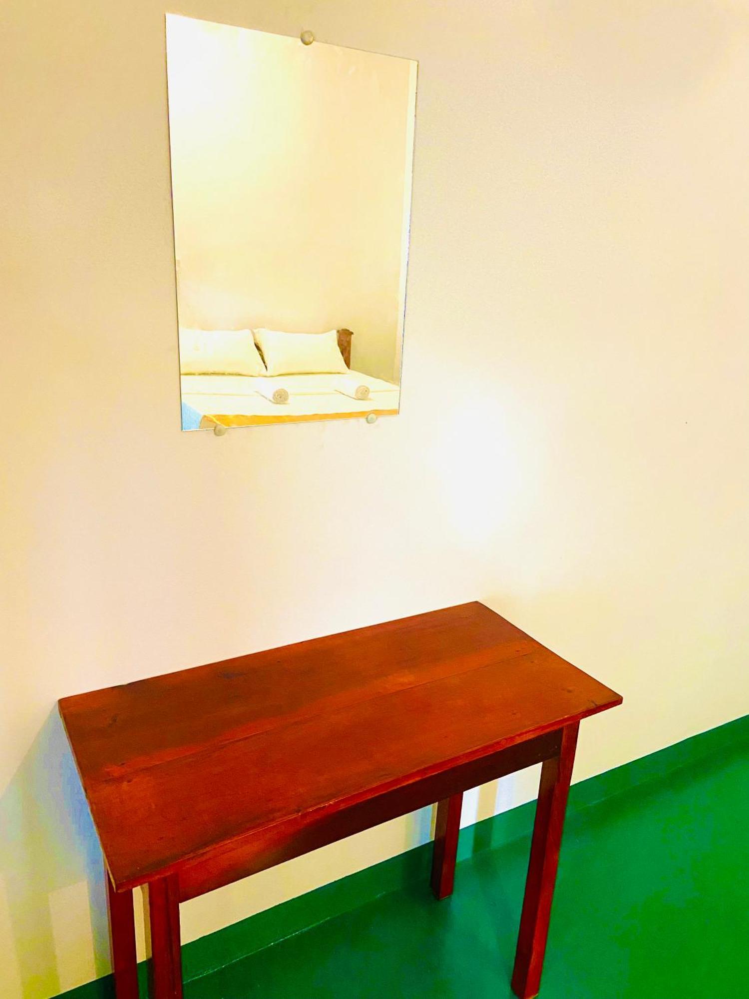Marina Way Hotel Аругам Бей Екстериор снимка