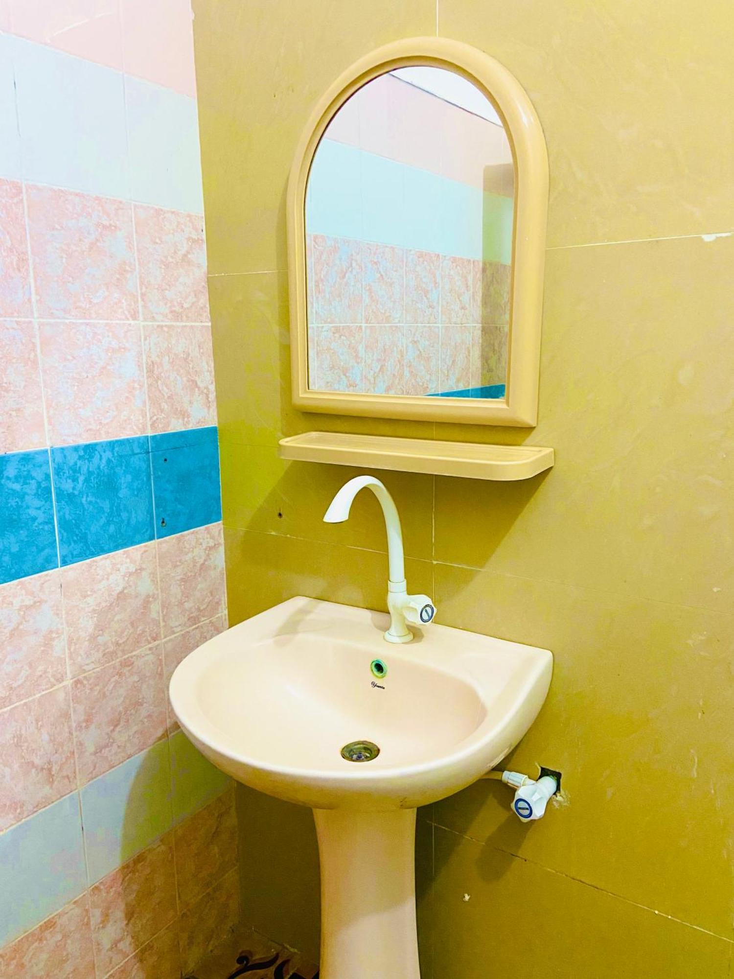 Marina Way Hotel Аругам Бей Екстериор снимка